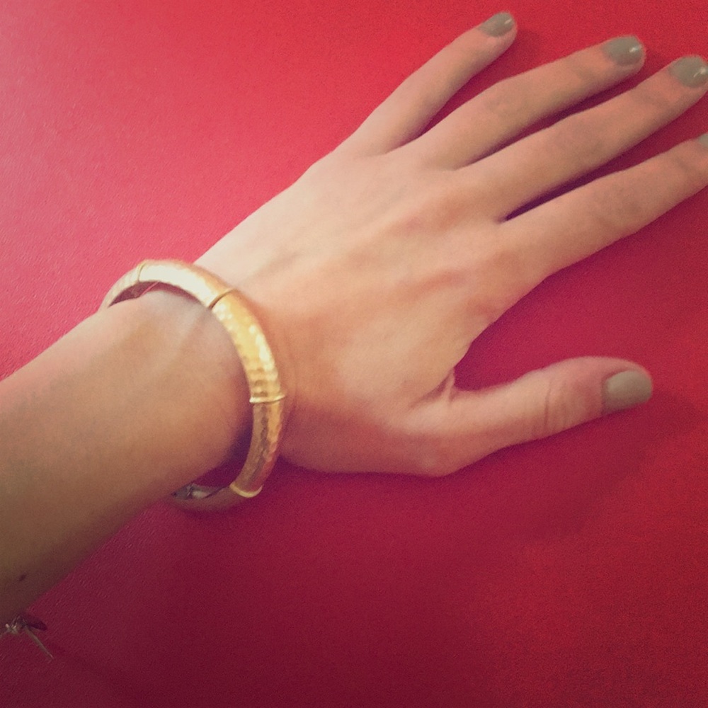 Gold bangle